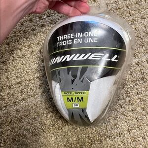 🎉3 for $15- NWT Men's White three in one hockey jock